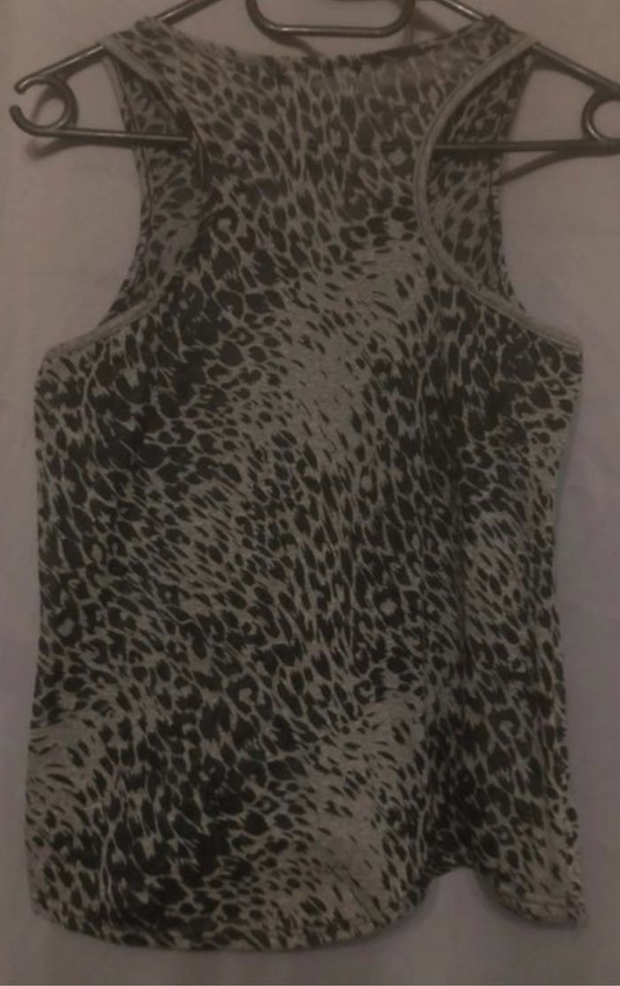 Débardeur léopard gris et noir - photo numéro 4