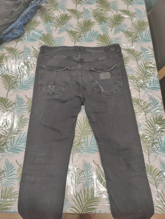 Jeans Zara taille 44 - photo numéro 2