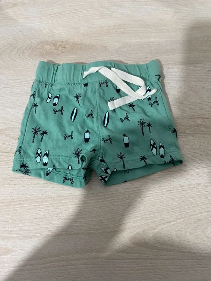 Short 3 mois