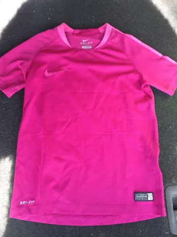 Tee shirt Nike Sport Fille