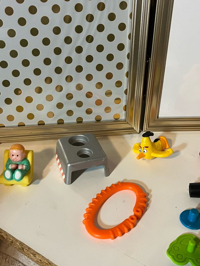 Lot de divers jouets - photo numéro 2