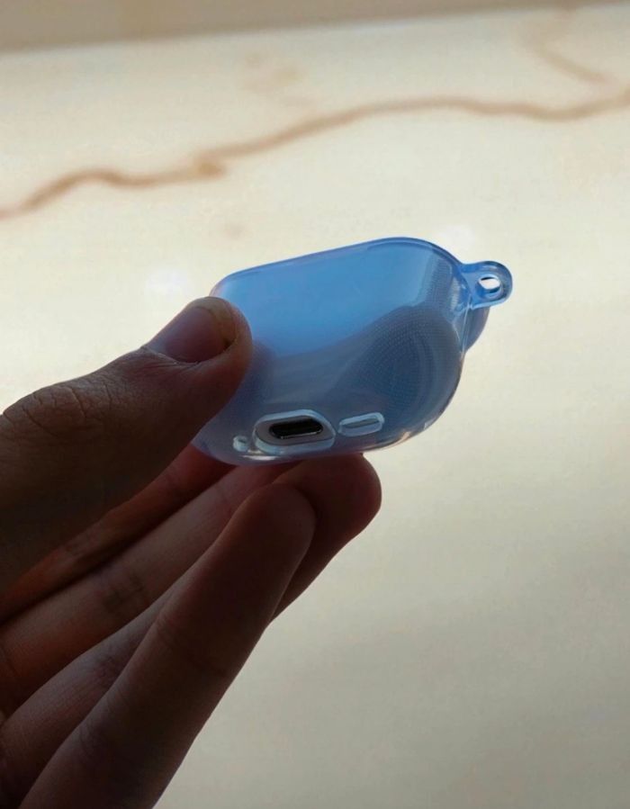 Coque AirPods 4 - photo numéro 2