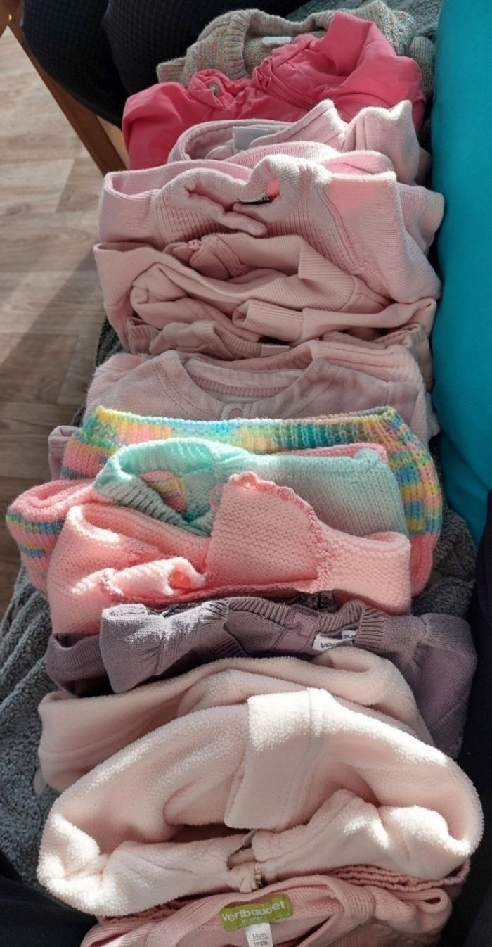 Vends le lots complets ou par catégorie d'articles.les body on était vendu j'ai donc baisser le prix - photo numéro 4