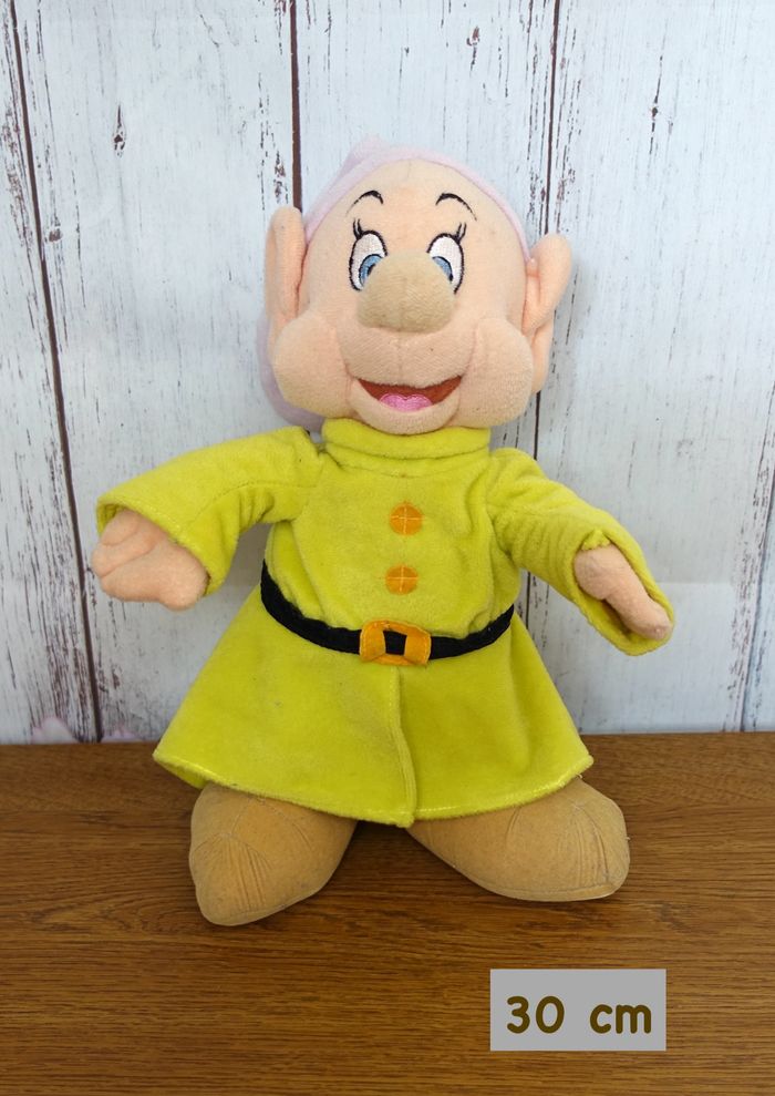 Peluche Simplet Doopey 30 cm - Disney Store - photo numéro 1
