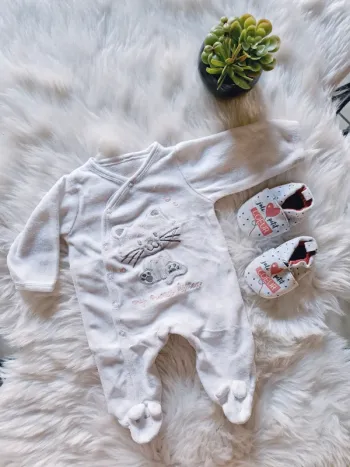 Pyjama et chaussons