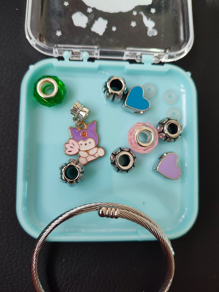 Bracelet avec charms - photo numéro 2