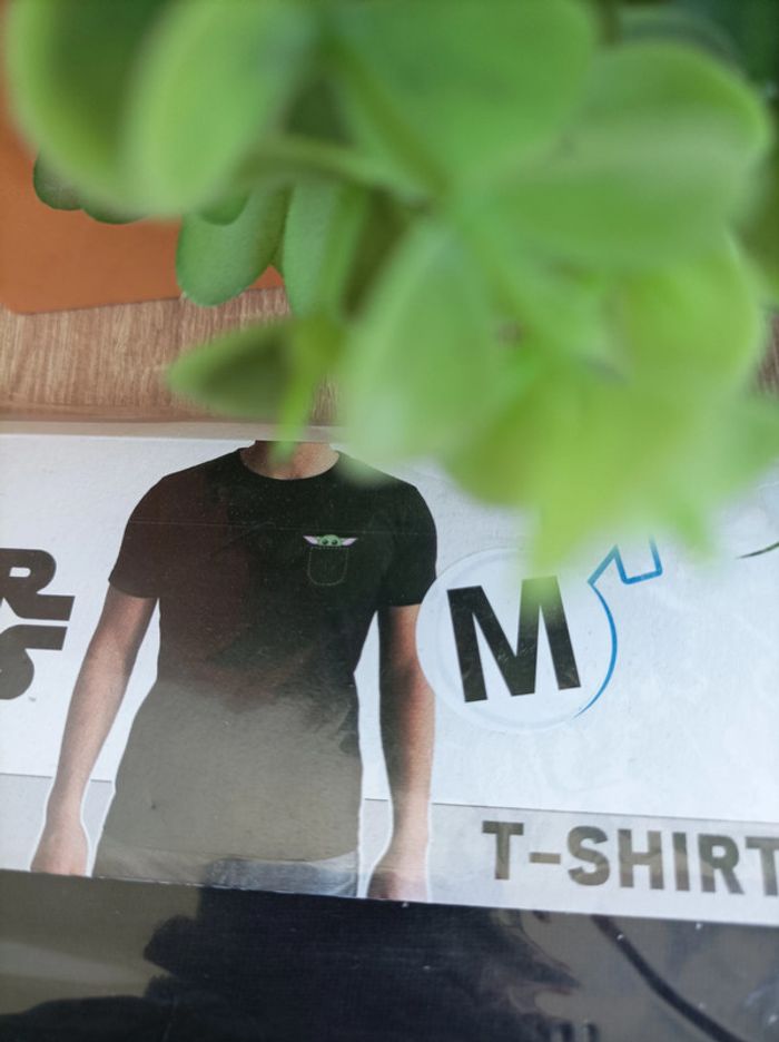 T-Shirt Star Wars Grogu Taille M - photo numéro 3