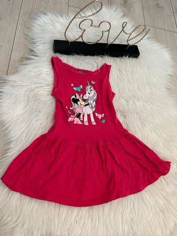Très belle robe été minnie et sa licorne 🥰 taille 98/104cm