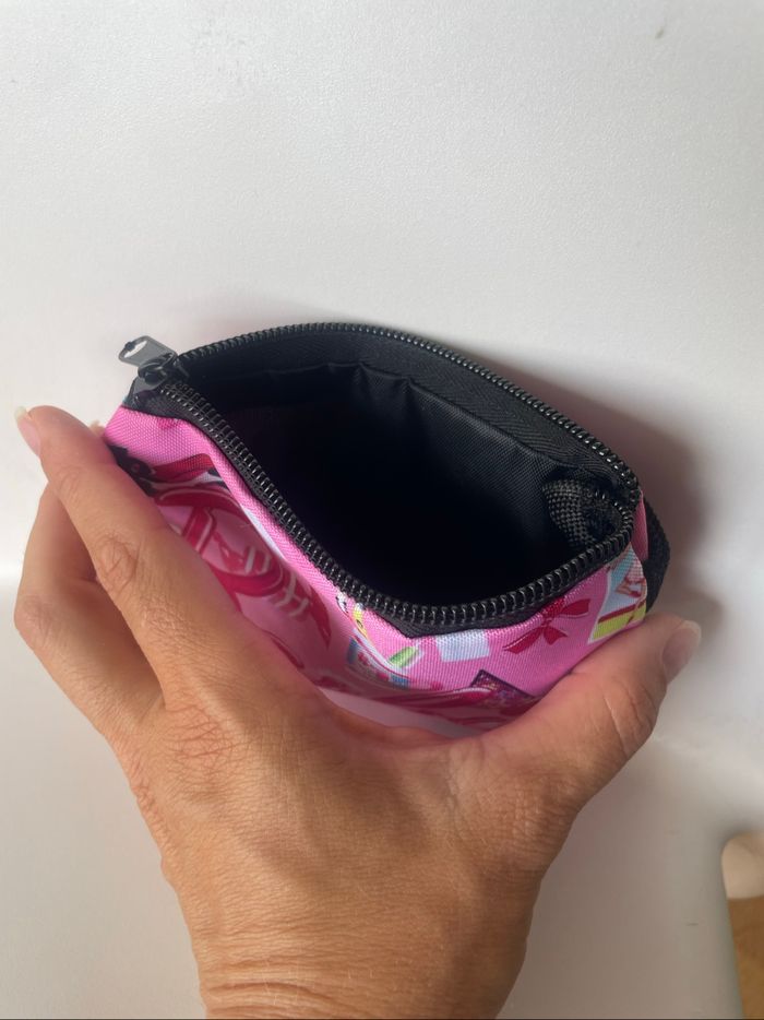Trousse barbie neuve - photo numéro 3
