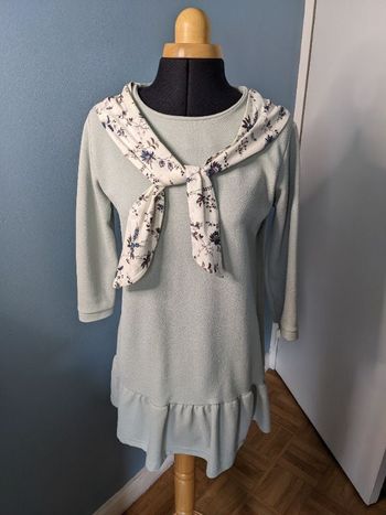 Robe ou tunique vert pâle taille basse T36/38