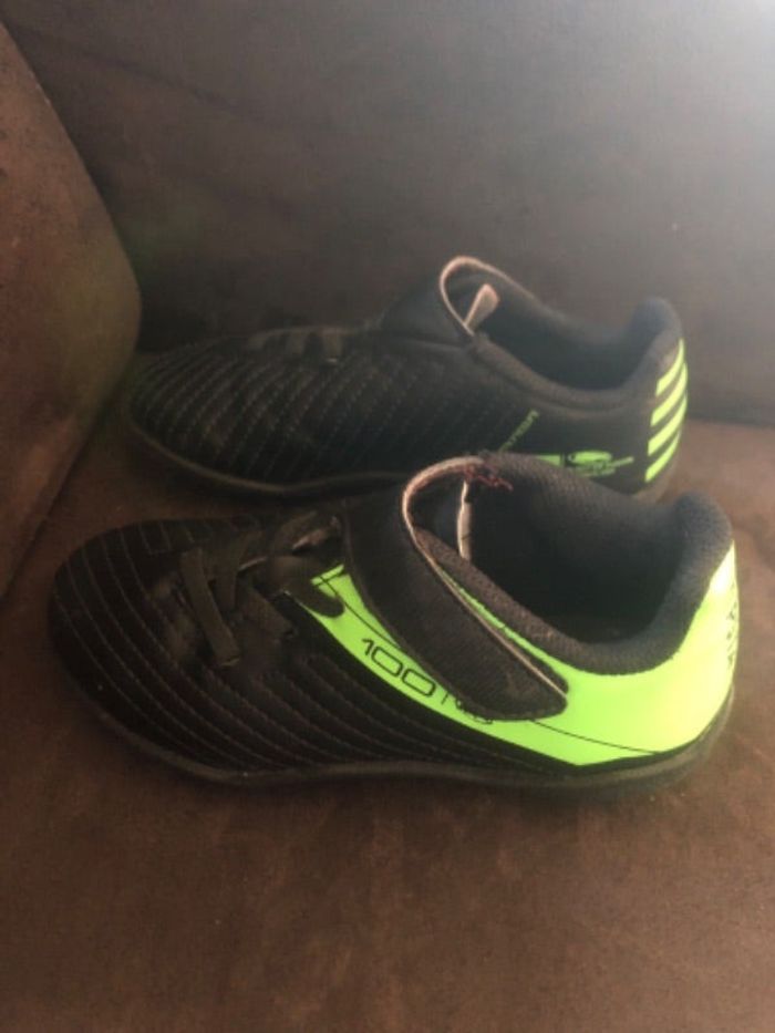Chaussures football