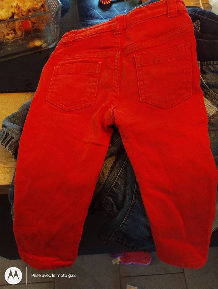 3 jeans 18 mois - photo numéro 2