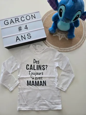 Sous pull gémo 4ans câlins avec maman