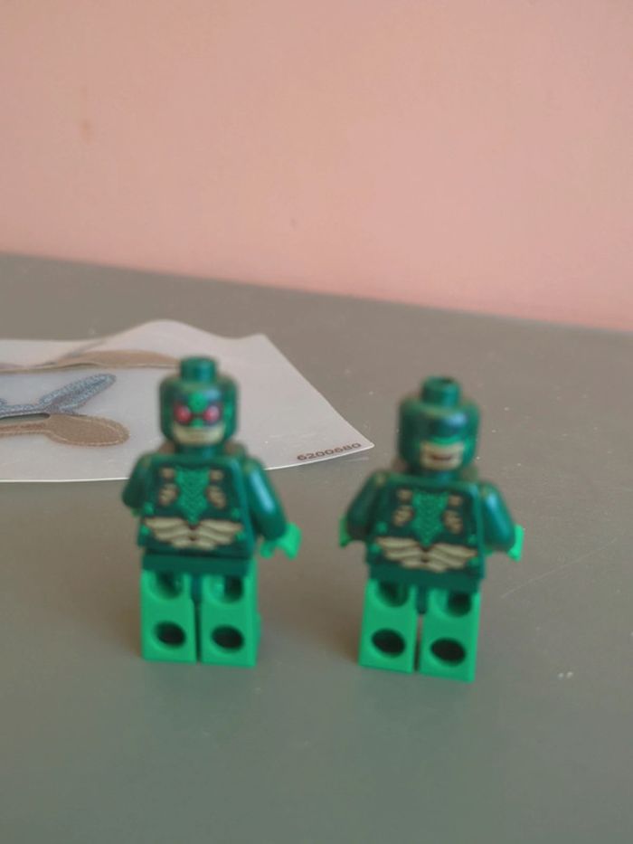 figurine Lego 76086 DC comics - photo numéro 4