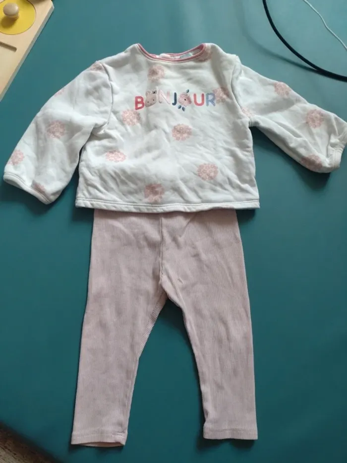 Ensemble obaibi taille 12 mois