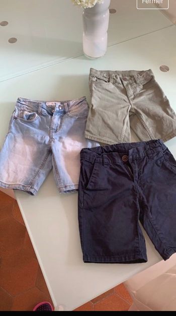 Lot shorts garçon taille 5 ans