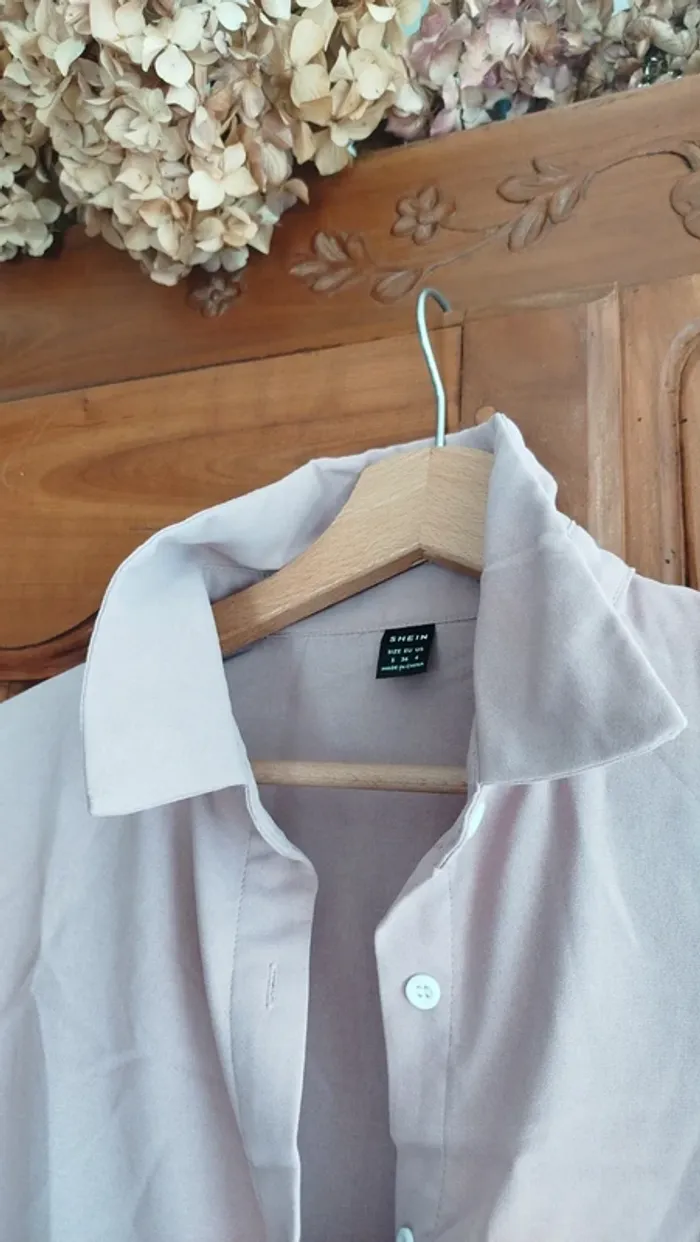 Chemise taille 36 - photo numéro 2