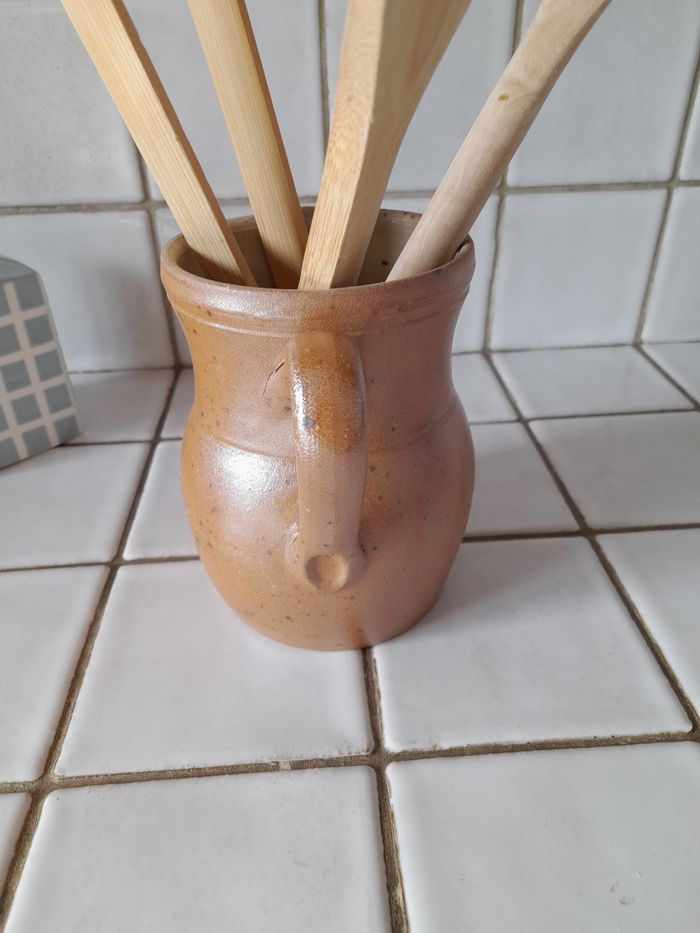 Pichet marron - photo numéro 3