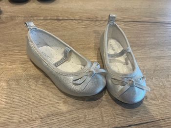 Ballerine argent neuve kiabi