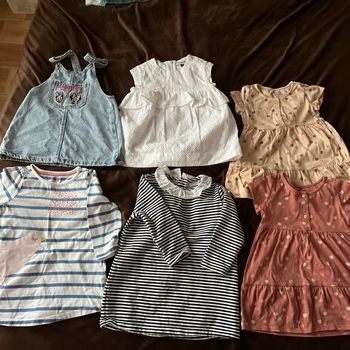 Lot 6 robes