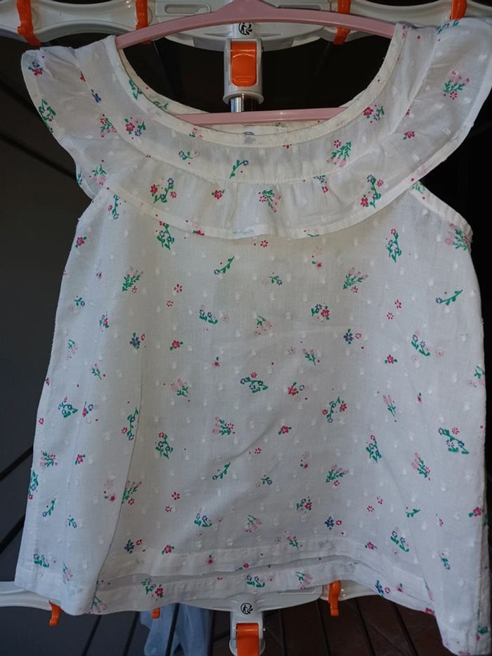 Blouse blanche à petites fleurs 3 ans - photo numéro 3