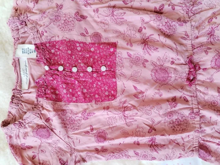 Robe H&M 6-7 ans (122 cm) 🌸 - photo numéro 2