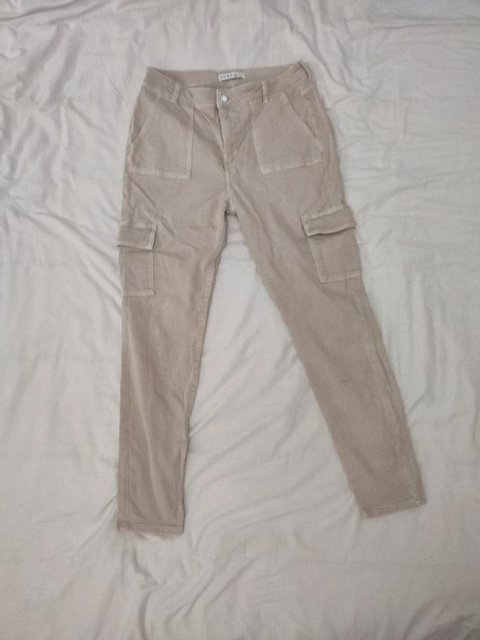 Pantalon cargo