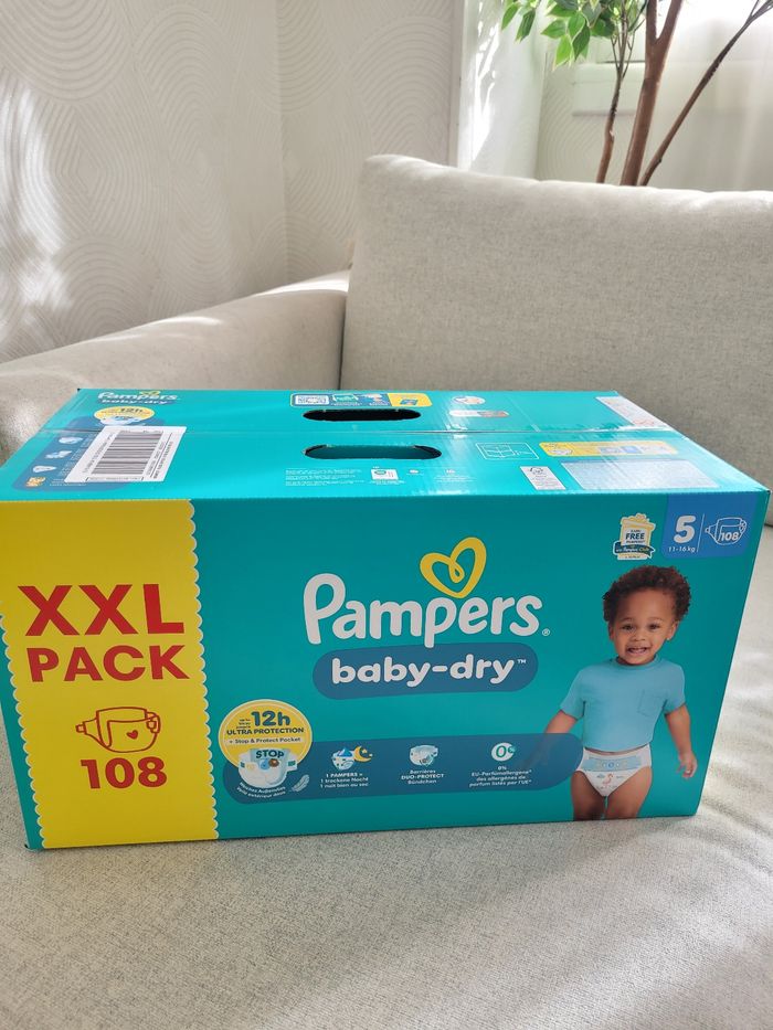 Couche pampers taille 5
