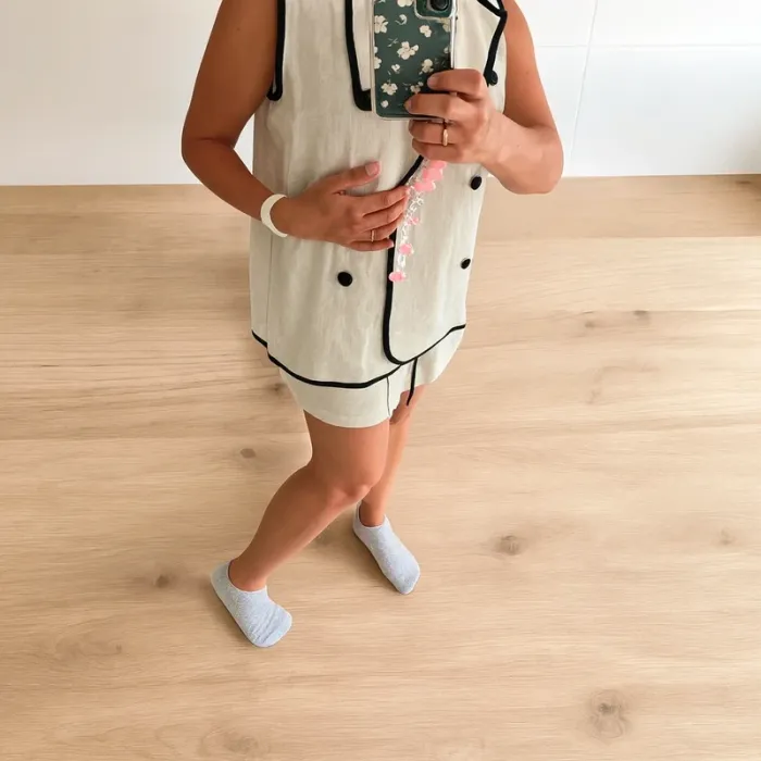 Ensemble jupe + blazer sans manches blanc crème 🤍 style old money chic / minimaliste tendance 2025