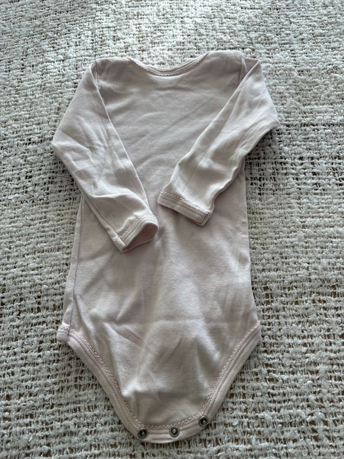 Body - photo numéro 2