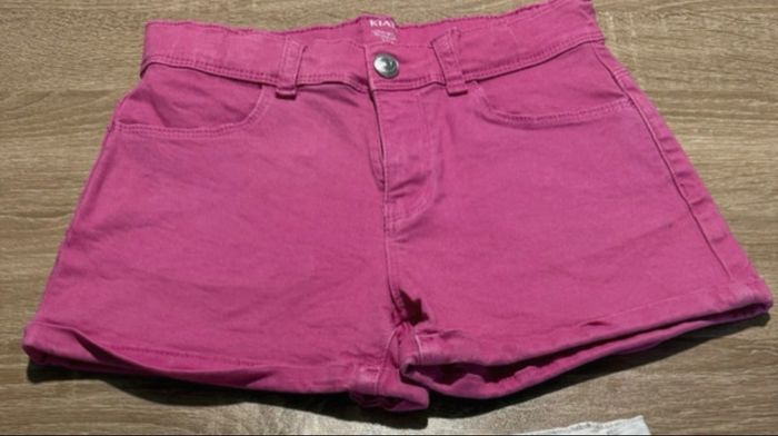 shorts fille KIABI – taille 10 ans - NEUF - photo numéro 3