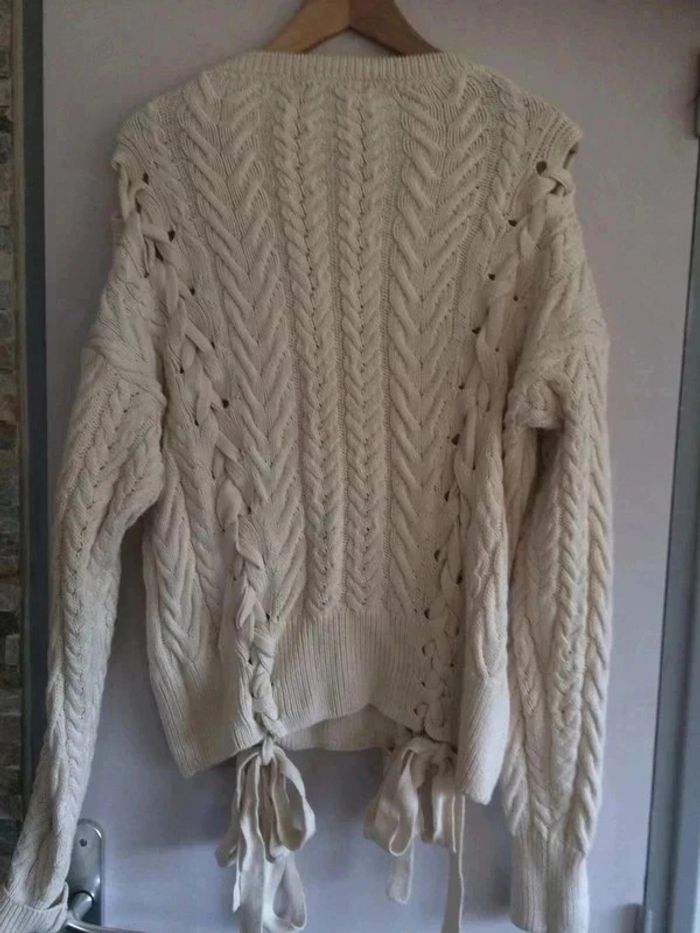 Pull écru Zara - photo numéro 2