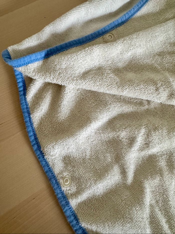 Sortie de bain Disney - Taille 2 - photo numéro 3