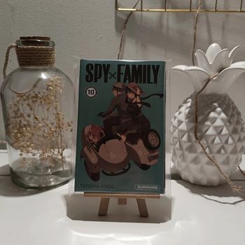 Manga Spy x family tome 10 édition limitée exclusive club BD