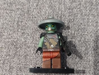 Star Wars Embo +  blaster & socle - Figurine Compatible