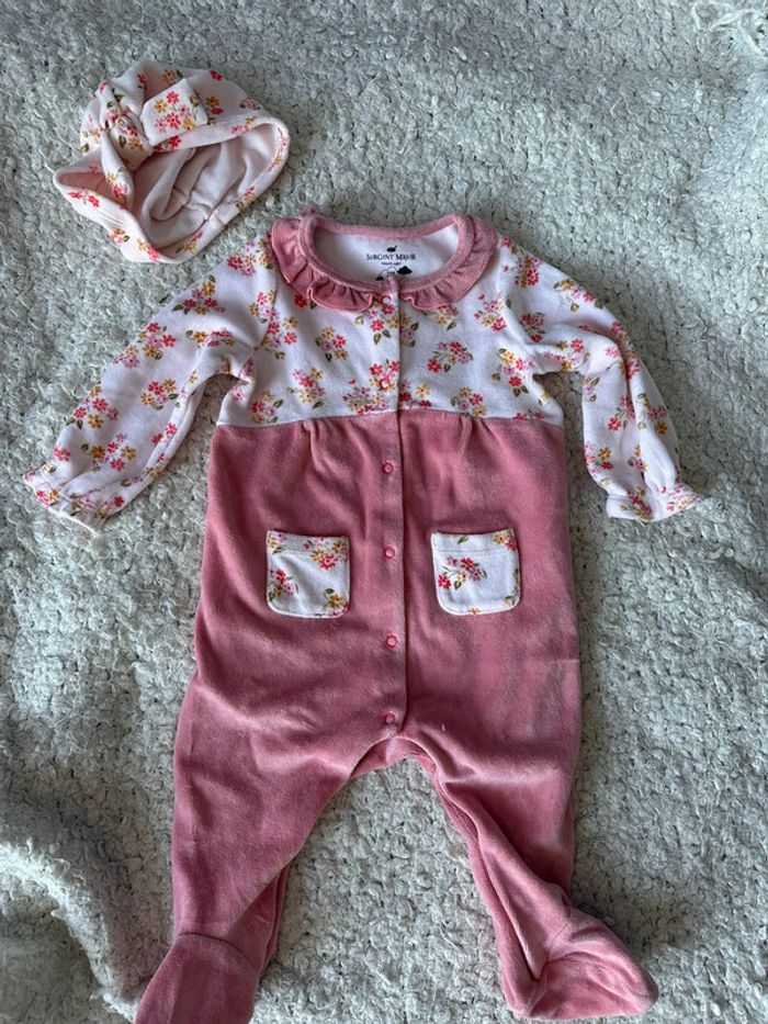 Pyjama velours avec turban assorti