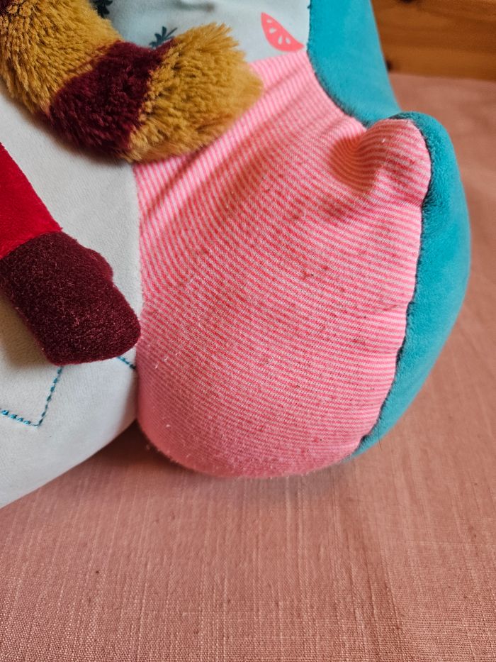 Fauteuil lilliputiens et peluche - photo numéro 6