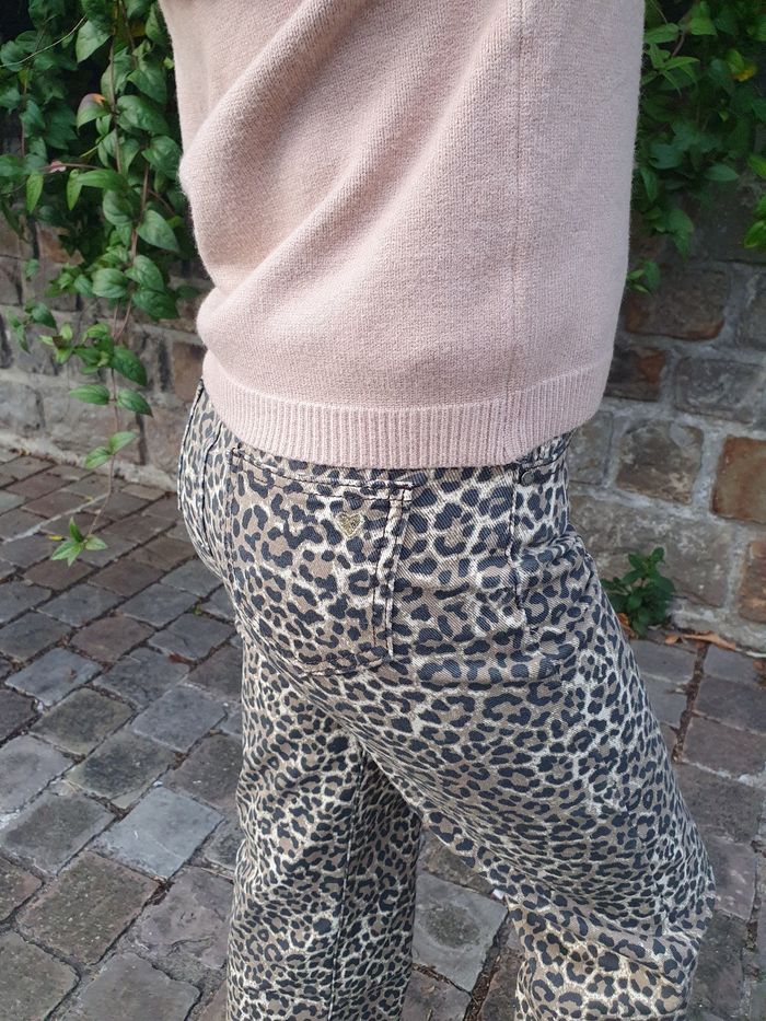 Jean large Québec léopard Taille 8 ans - photo numéro 4