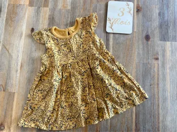 Robe bébé fille