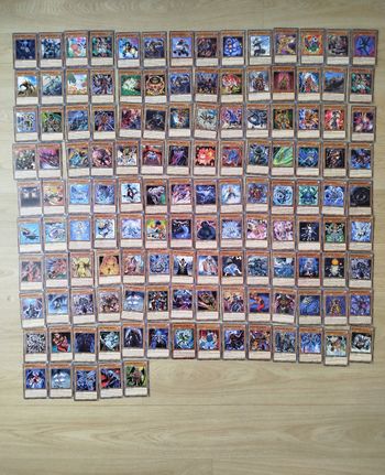 Lot cartes Yu-Gi-Oh