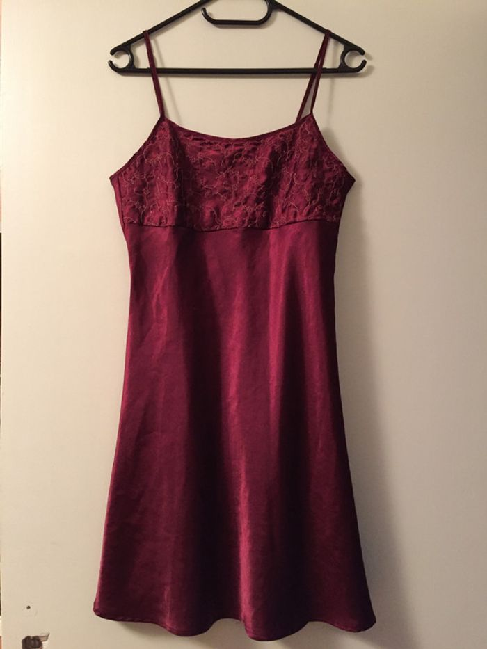 Nuisette bordeaux Kiabi Taille 38/40