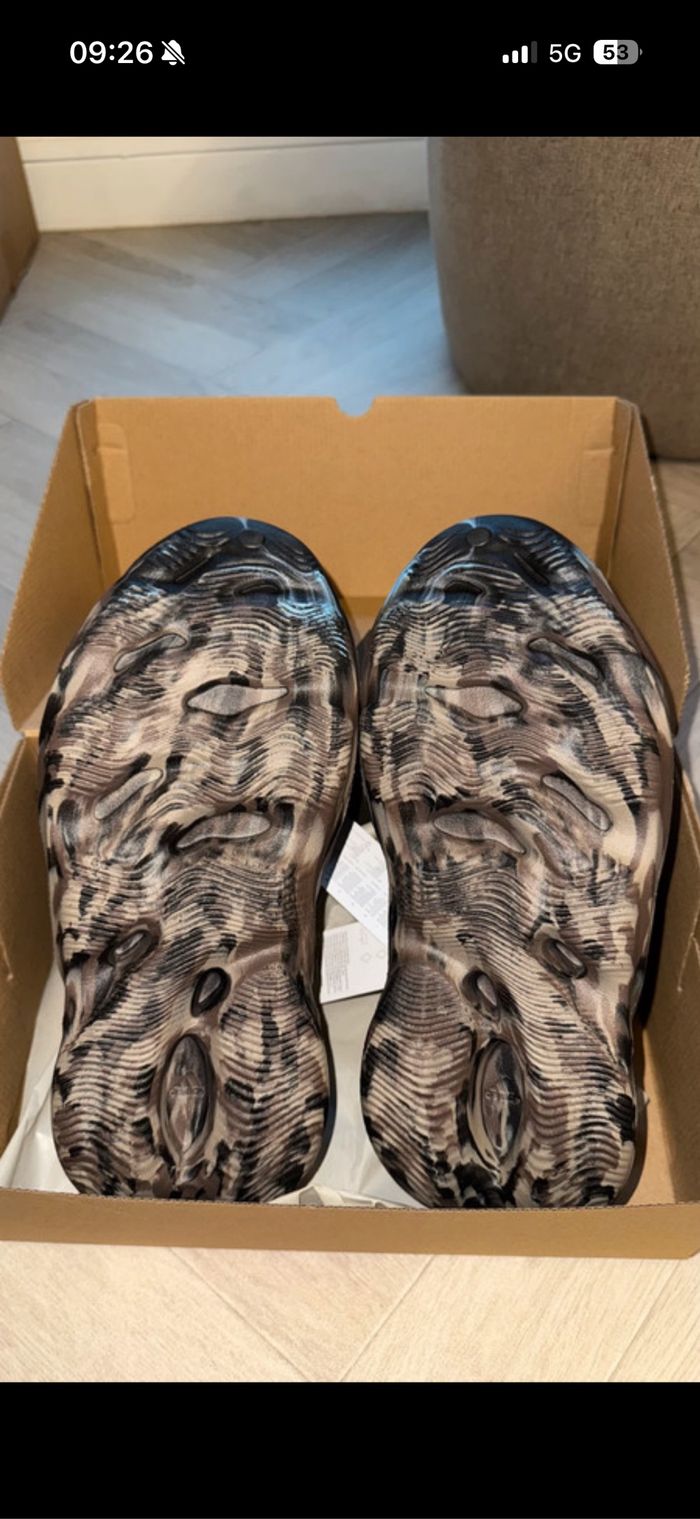 Yeezy foam RNR - Mx cinder - photo numéro 8