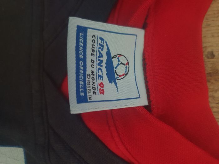 Sweat France 98 - photo numéro 5