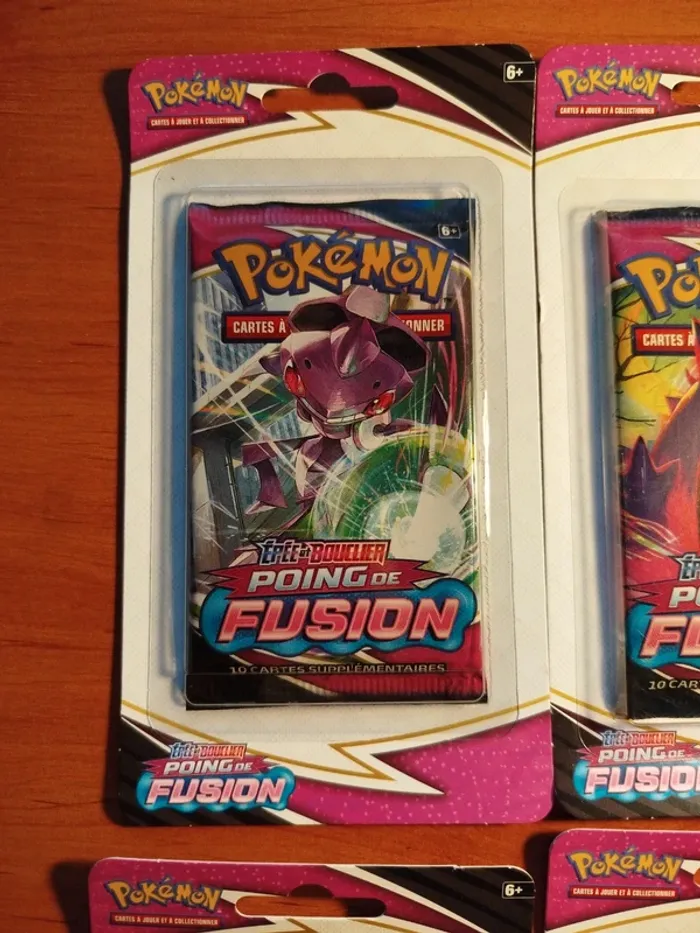 Artset de 4 boosters poing de fusion sous blister en français - photo numéro 2