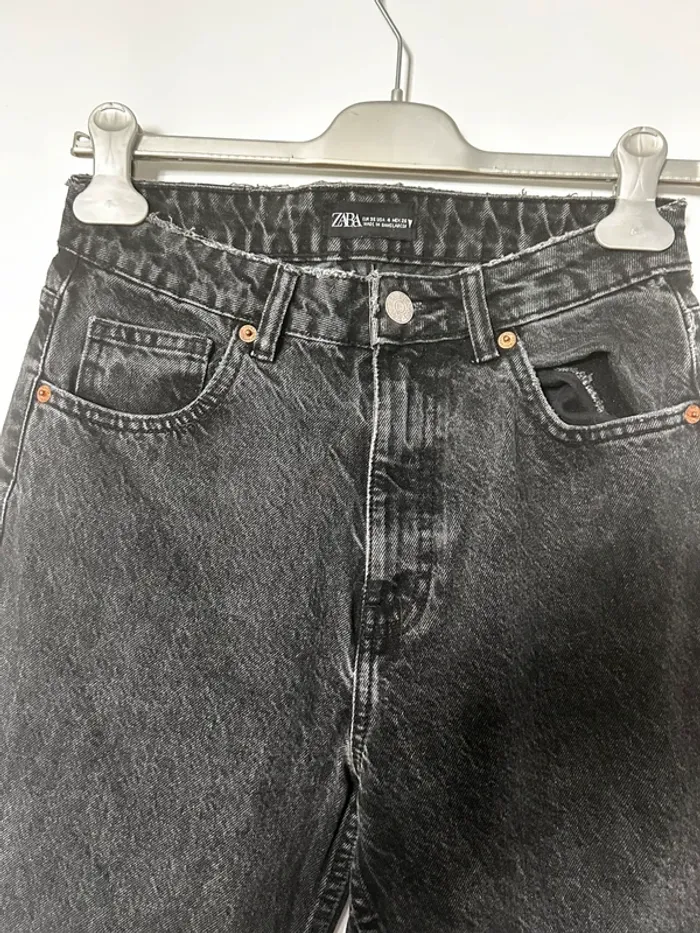 Jeans Zara taille 36 coupe droite taille haute - photo numéro 2