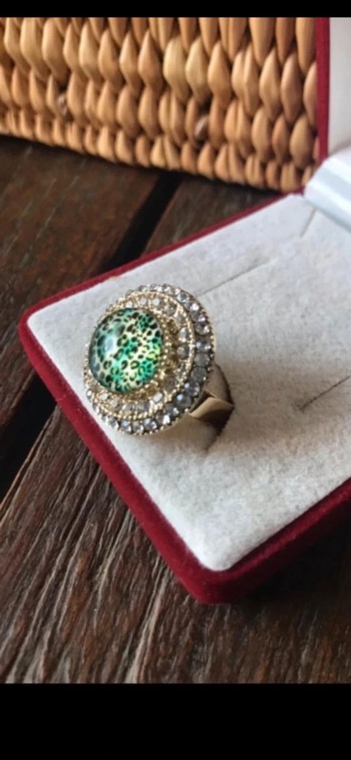 Magnifique bague réglage avec strass et pierre - photo numéro 7