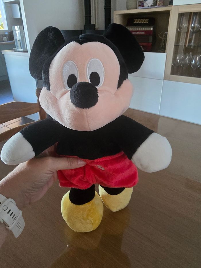 Peluche Mickey