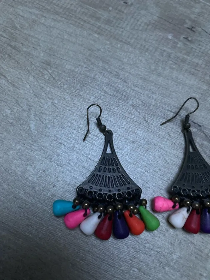 Boucles d’oreilles colorées - photo numéro 2