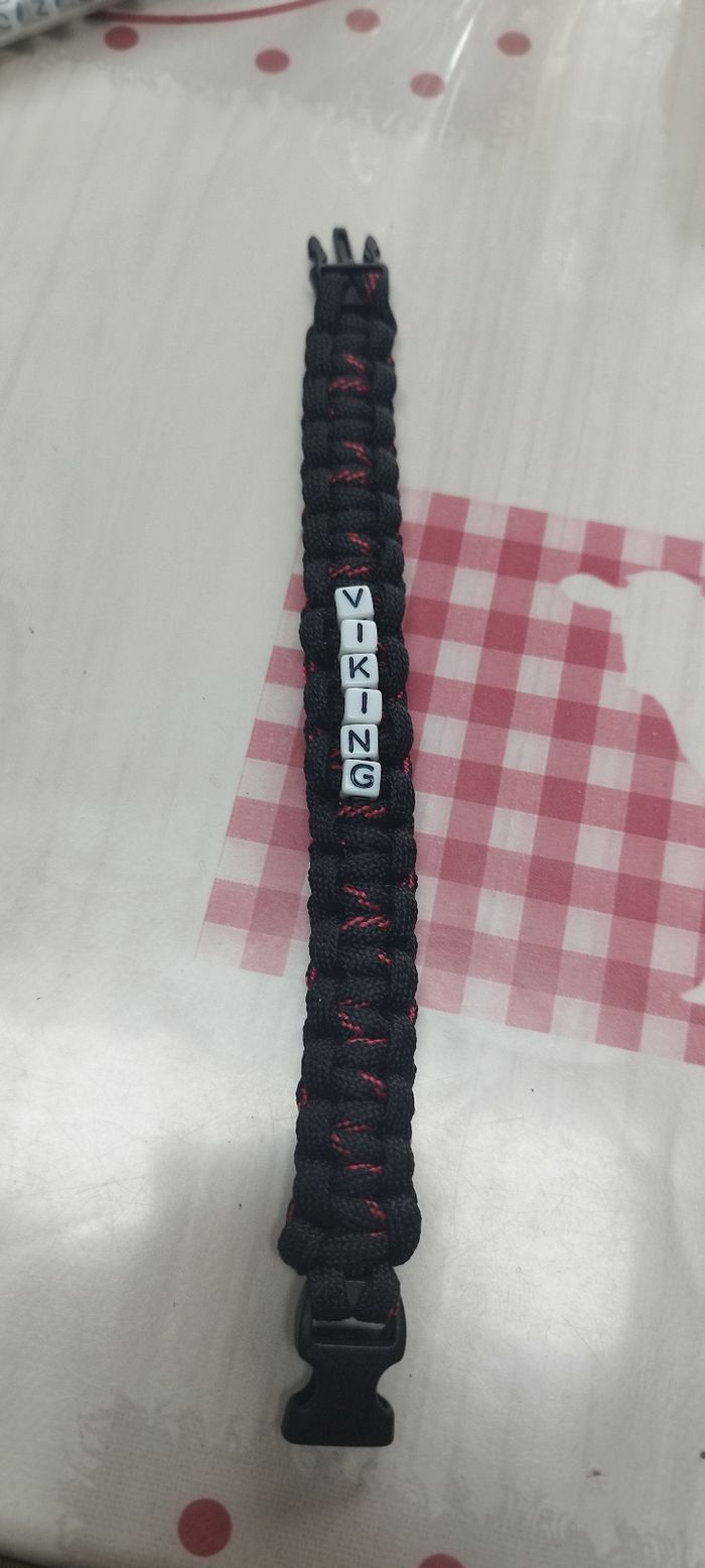 Bracelet de survie - photo numéro 2