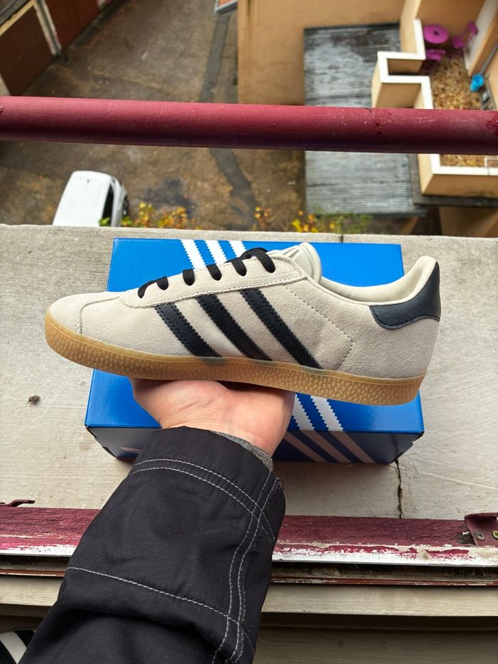 Adidas Gazelle Alumina/Core Black/Gum - photo numéro 2
